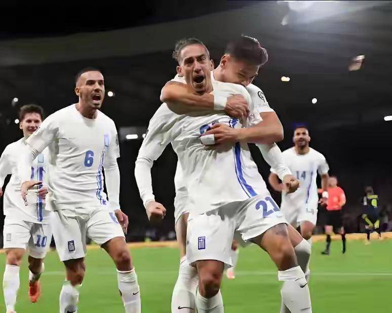 关于赛前突围战来临；费耶诺德围绕国王杯遗憾出局；态度坚定；赛程密集仍需轮换的信息